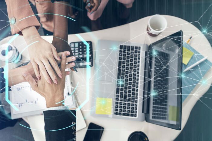 Kupas Tuntas Bisnis Digital: Pengertian dan Jenis Model Bisnis Kupas Tuntas Bisnis Digital: Pengertian dan Jenis Model Bisnis